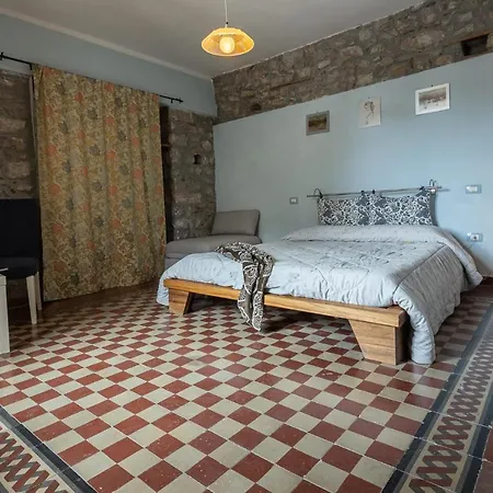 Tatil Evi I Tre Campanili/la Casa Di Chiale *